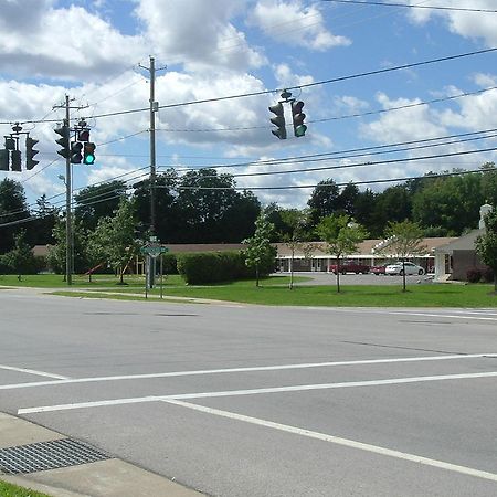 Fels Three Crown Motel Clarence Exterior foto